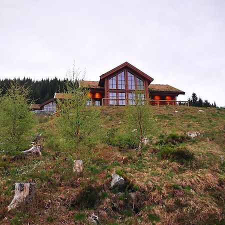 Cabin In Beautiful Surroundings At Harpefossen Nordfjordeid Eksteriør bilde