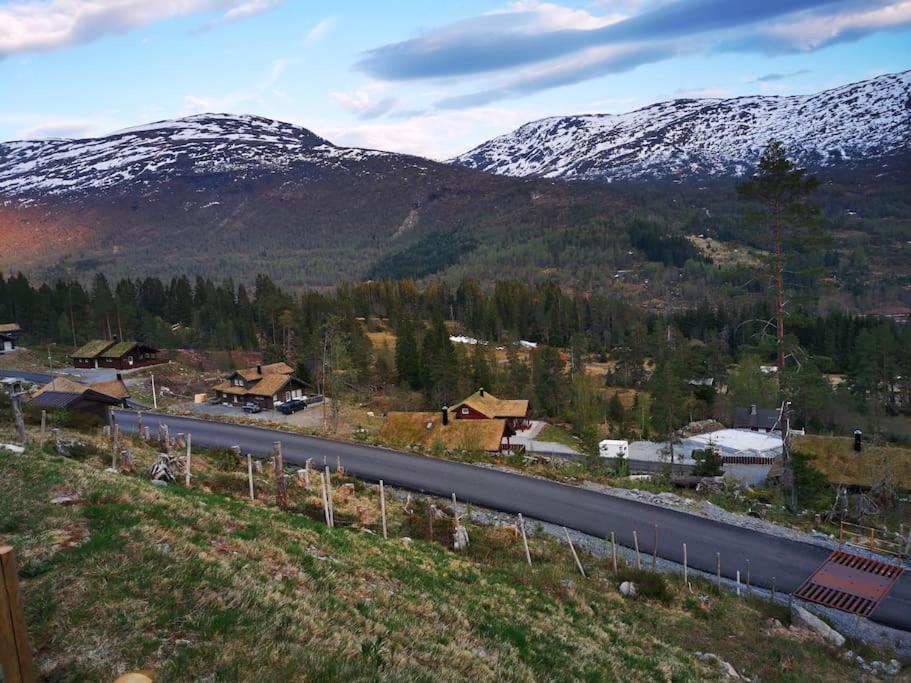 Cabin In Beautiful Surroundings At Harpefossen Nordfjordeid Eksteriør bilde